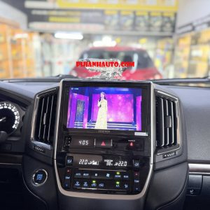 Man Hinh Android Land Cruiser 1