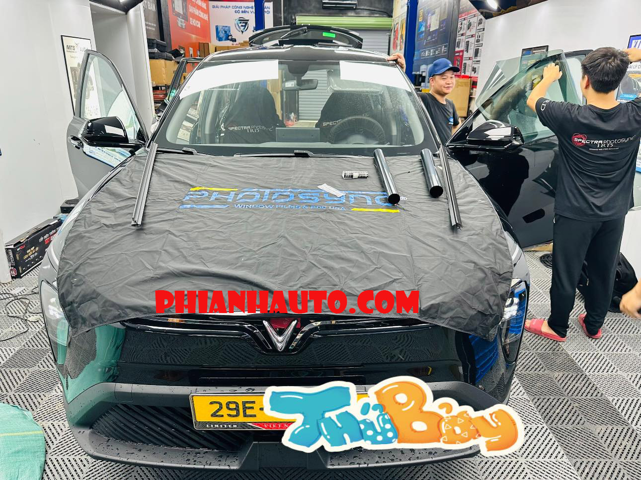 Dan Phim Cach Nhiet Vinfast Limo Green